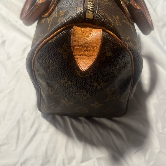 Authentic Louis Vuitton speedy bag - Picture 4 of 5